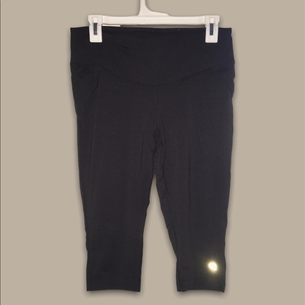Grey Capri Yoga Pants